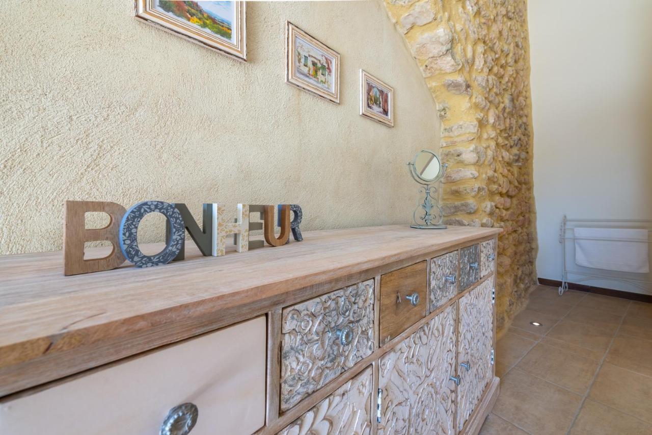 Maison d'Hôtes Les Caroubiers Montségur-sur-Lauzon Extérieur photo